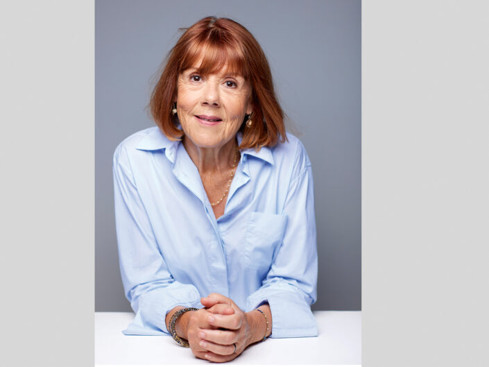 Gisele Pelicot kék blúzban