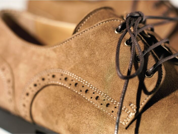 velúr cipő tisztítása