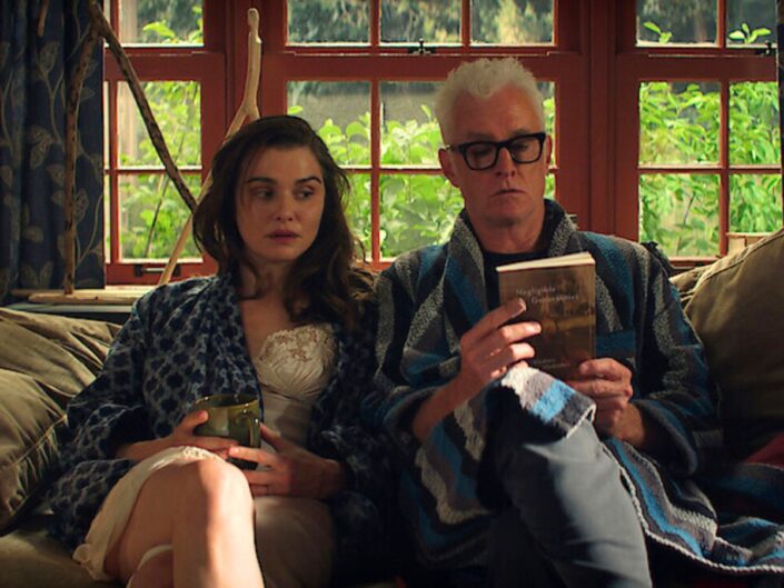 Rachel Weisz és John Slattery a Vladimir sorozatban