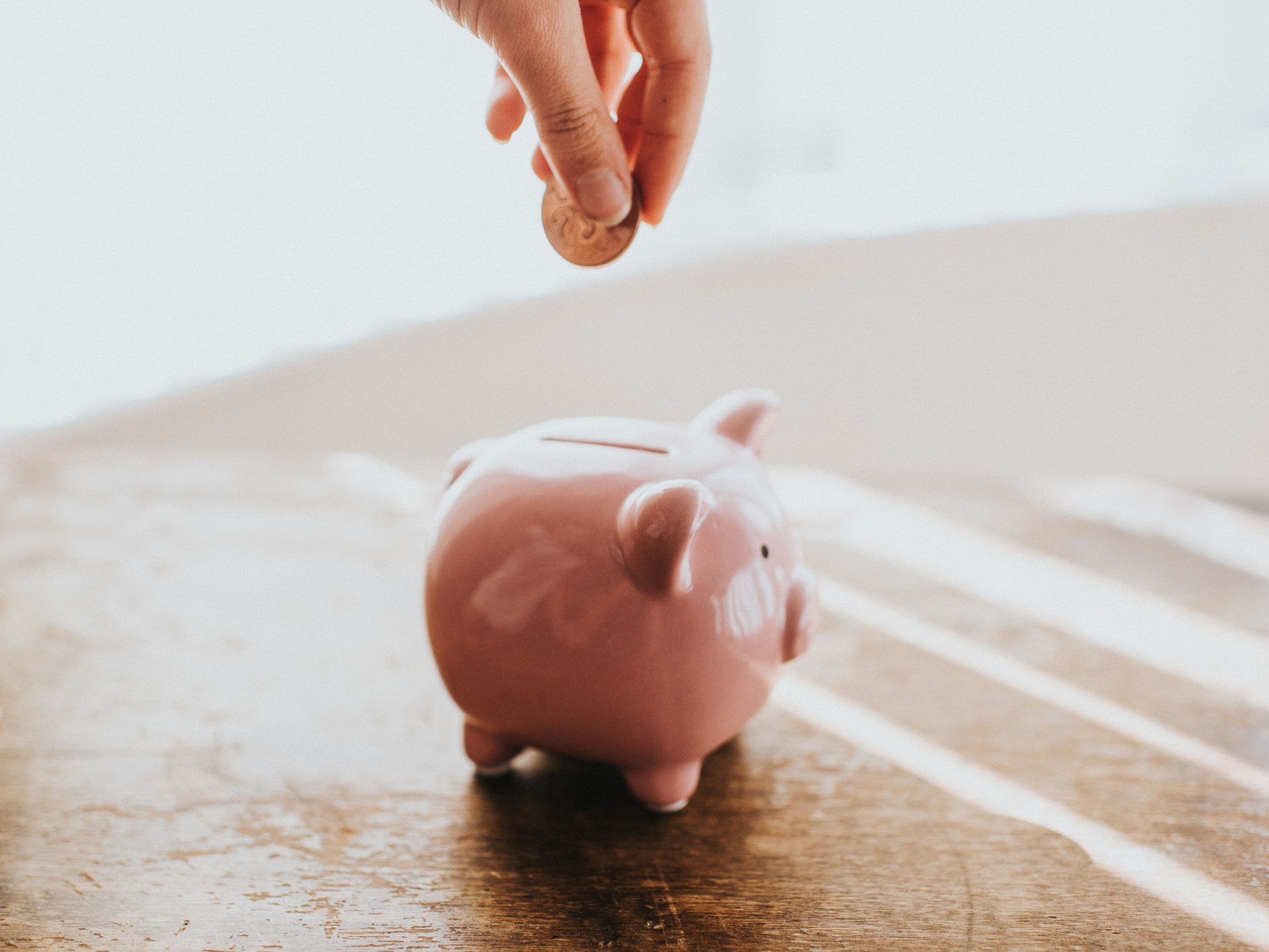 malacperselybe hulló pénz