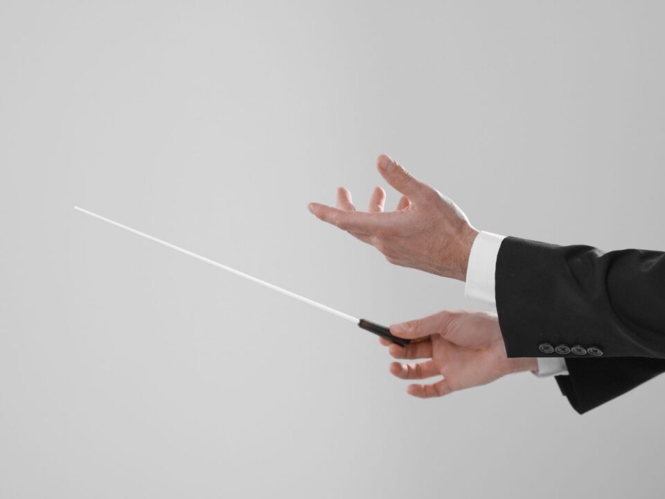 karmester pálcával 