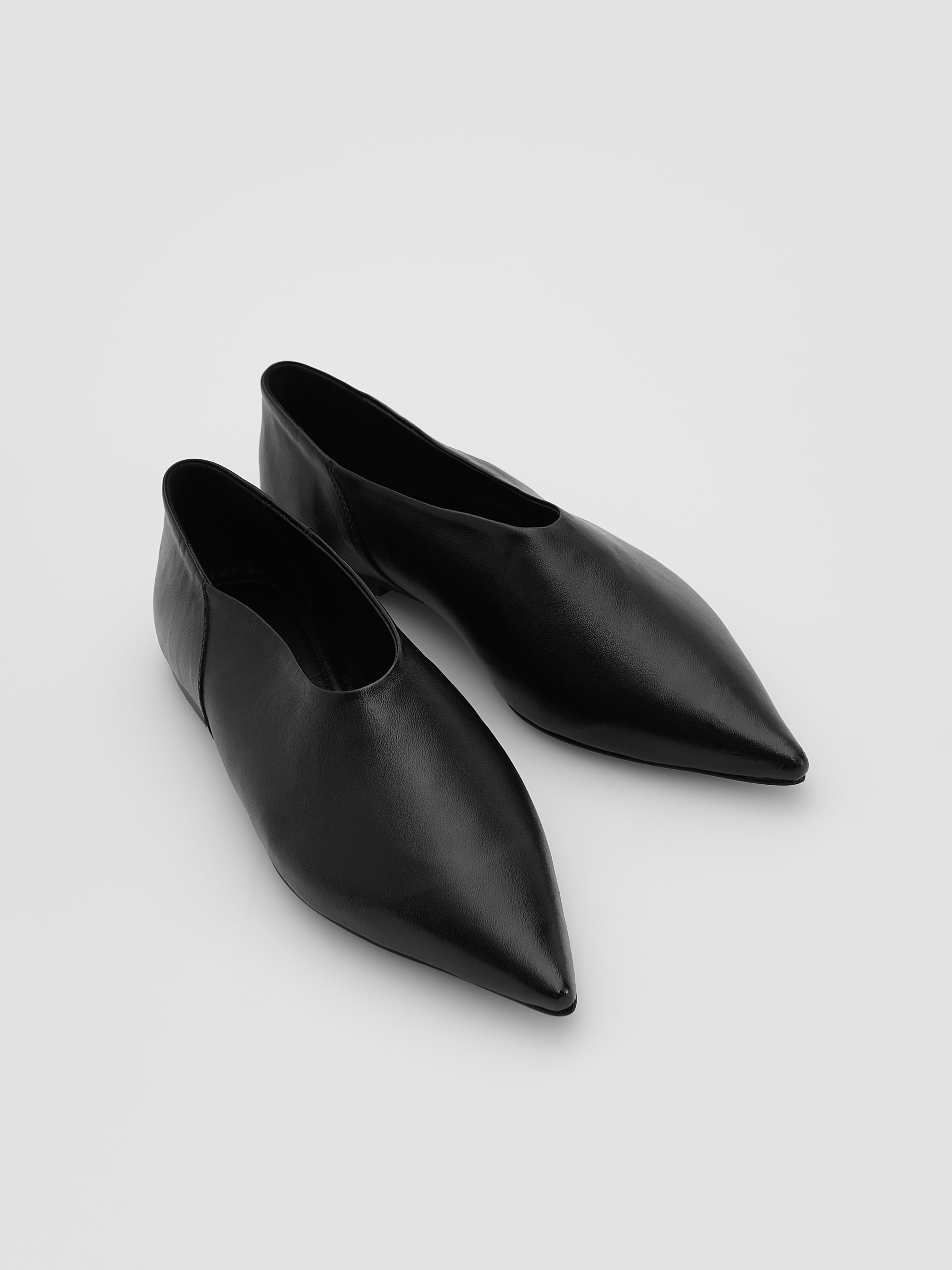 reserved 10 995 - Nők Lapja