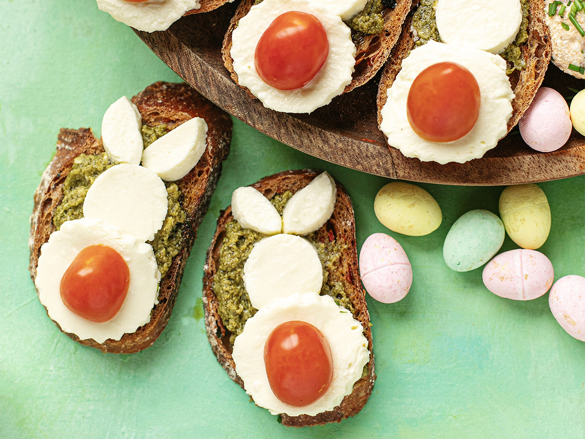 Spenótpestós nyusziszendvics mediterrán ciabattával