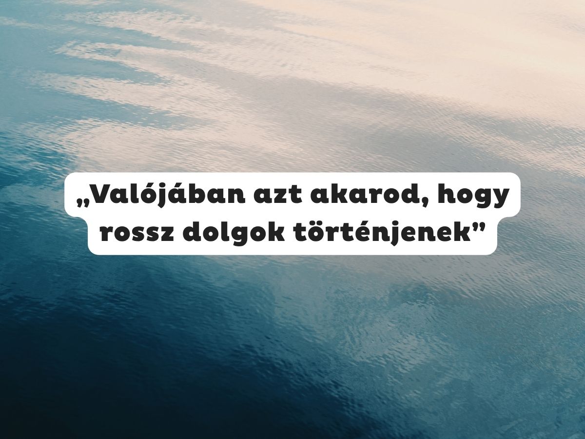 Sötét színű tenger háttér