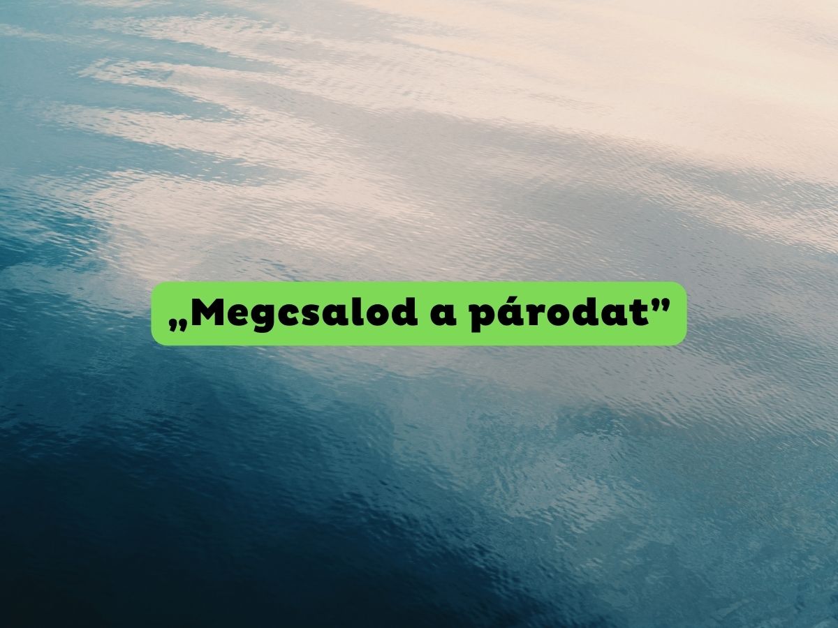 Sötét színű tenger háttér