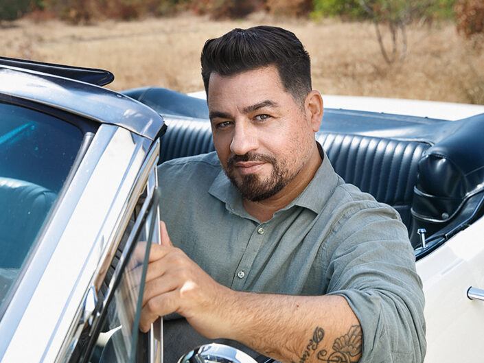 Molnár Ferenc Caramel egy autóban