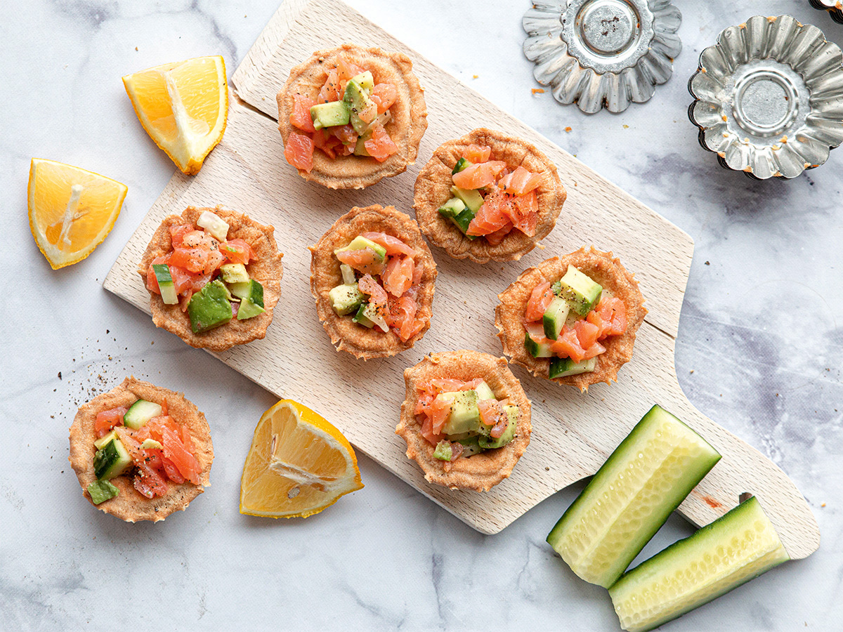 lazacos, avokádós, uborkás kosárkák