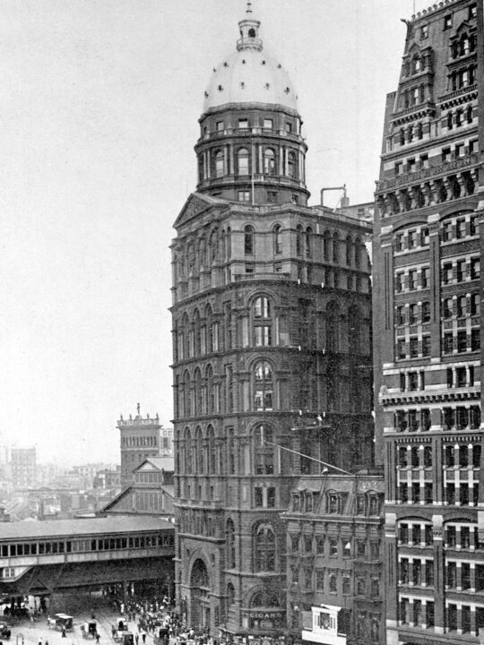 NEW YORK - MANHATTAN PARK ROW - Nők Lapja