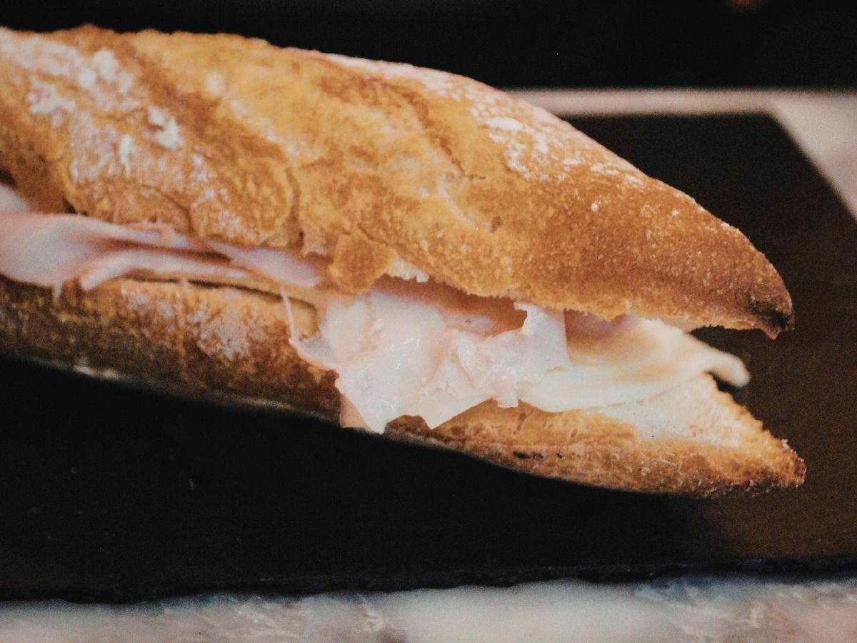 Lady Gaga két ország között nem tud dönteni - Nők Lapja Sonkás baguette