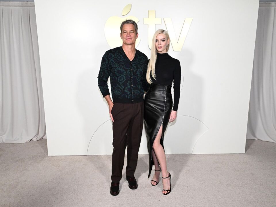 Timothy Olyphant és Anya Taylor-Joy