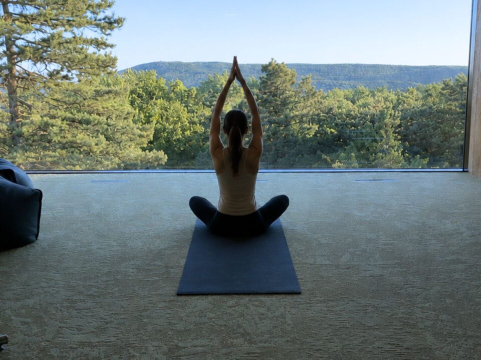 2_Jóga a meditációs teremben - Nők Lapja