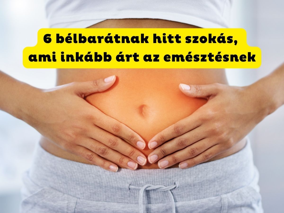 Nő fehér haspólóban a hasára teszi a kezeit a köldök két oldalára, pirossal jelzett terület