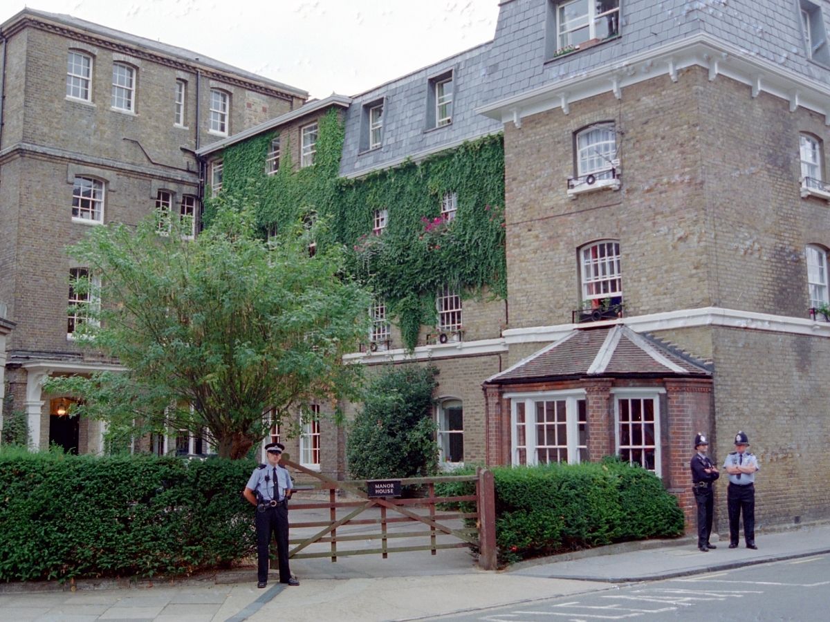 Manor House, az Eton egyik legpatinásabb háza, ahol Vilmos herceg és Harry is lakott