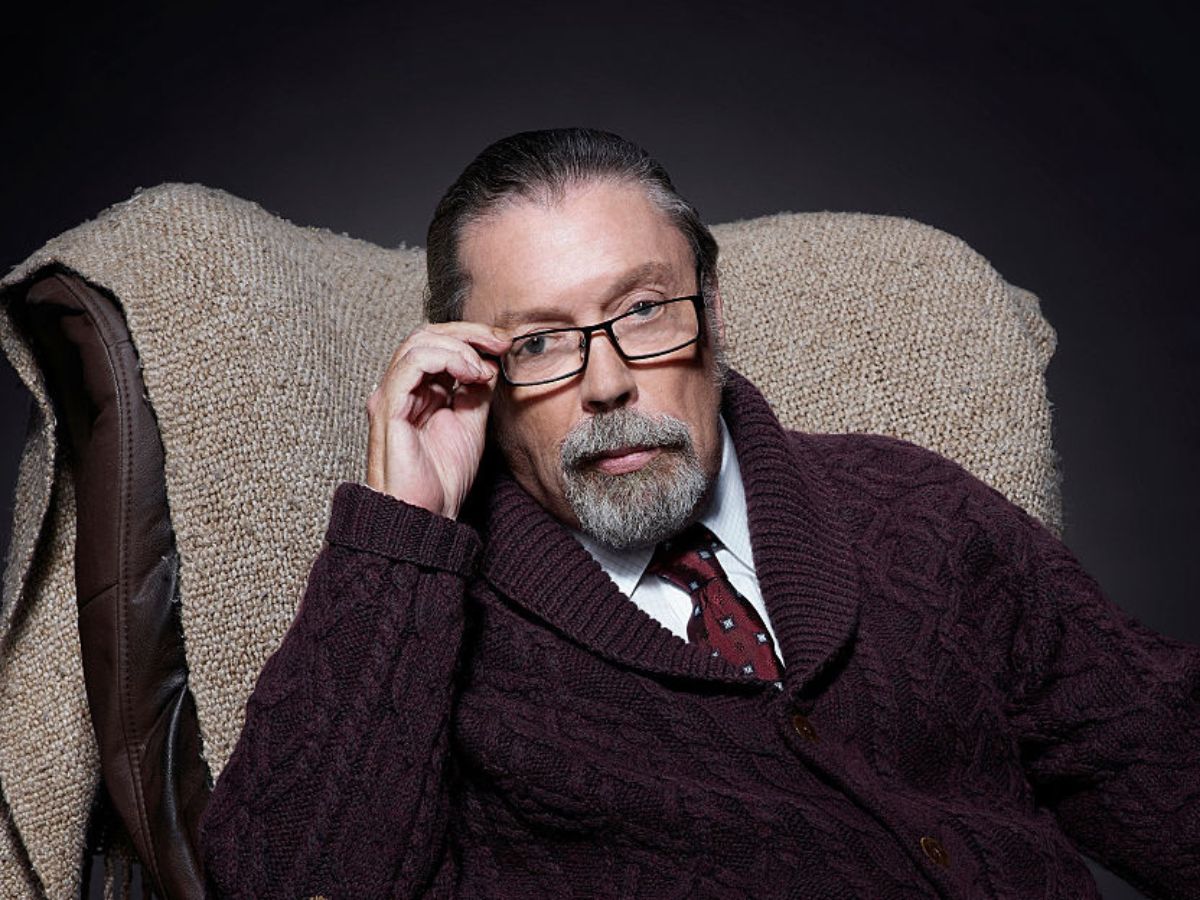 Tim Curry