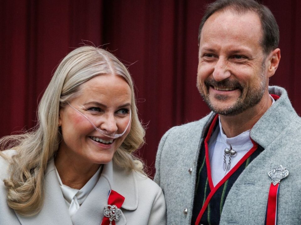 mette-marit-haakon-kiraly - Nők Lapja Mette-Marit és III. Haakon király