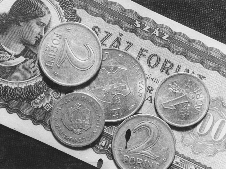fortepan_43602 - Nők Lapja