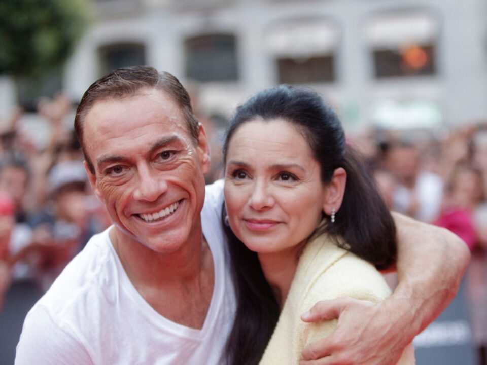 jcvd-gladys-portuguese - Nők Lapja Jean-Claude Van Damme és Gladys Portuguese 2012-ben A feláldozhatók 2. madridi premierjén