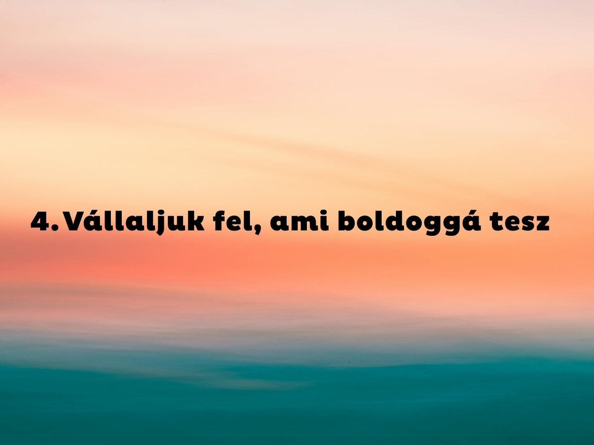 - Nők Lapja Narancs-kék színátmenetes háttér