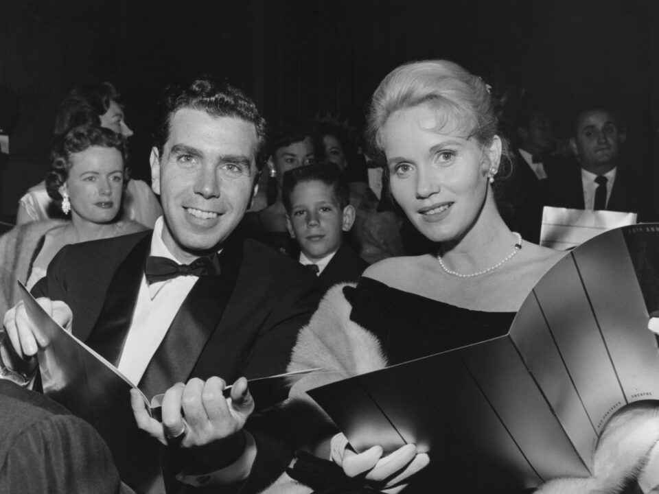 eva-marie-saint-jeffrey-hayden - Nők Lapja Eva Marie Saint és Jeffrey Hayden az 1958-as Oscar-díj átadóján.