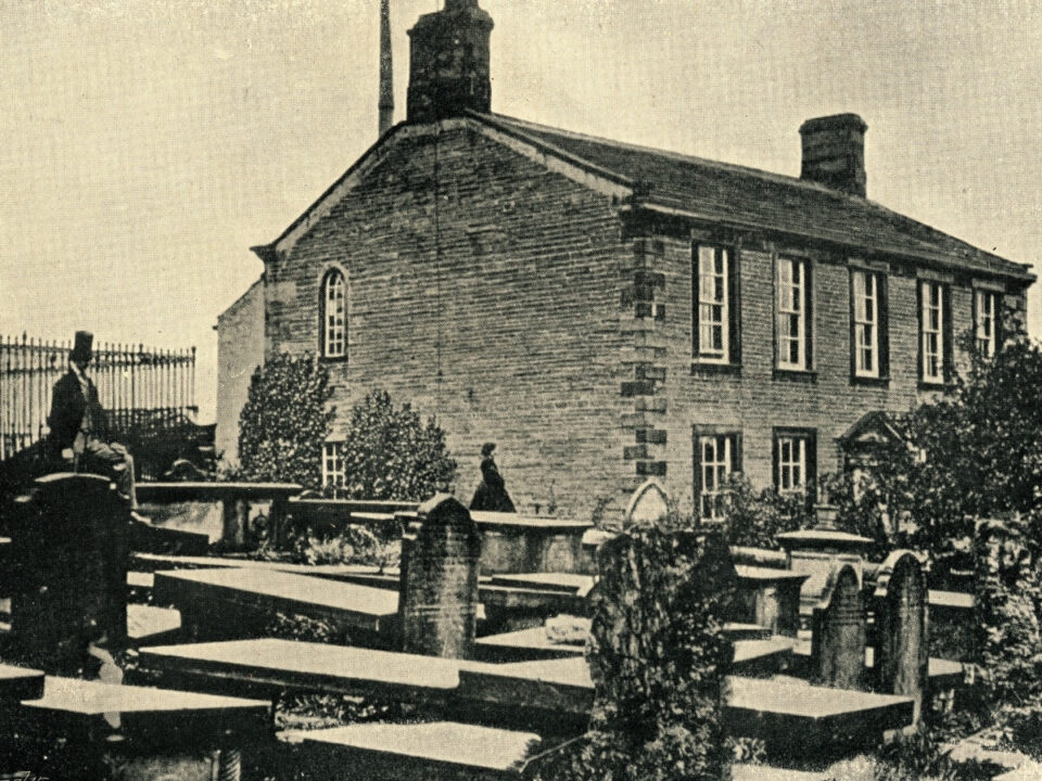 haworth-bronte-noverek-haza-temeto - Nők Lapja A Bronte nővérek otthona a yorkshire-i Haworth-ben a temető mellett