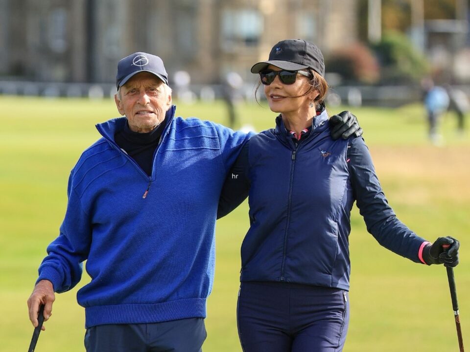 michael-douglas-catherine-zeta-jones-hazassag - Nők Lapja