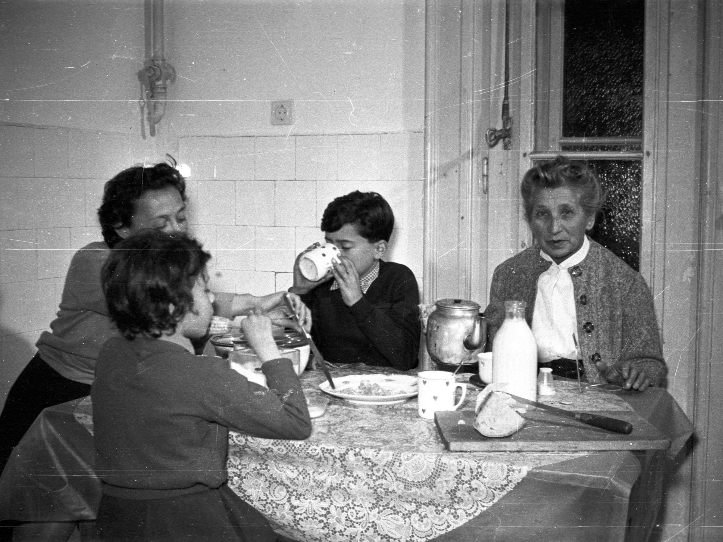 régi reggeli